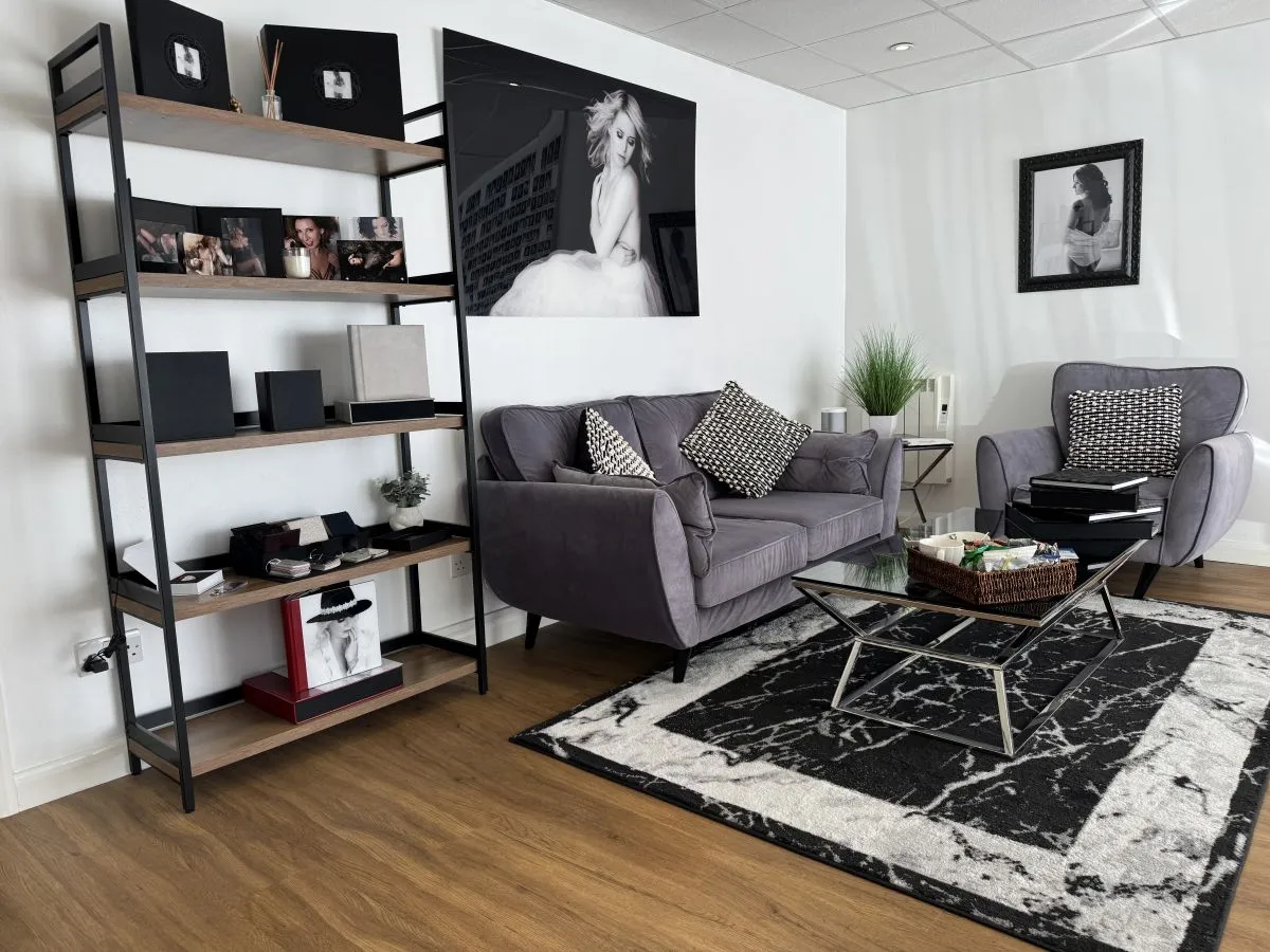 Boudoir Photography Studio Covering Kent, Essex & South East Boudoir Photography Studio lounge and reception