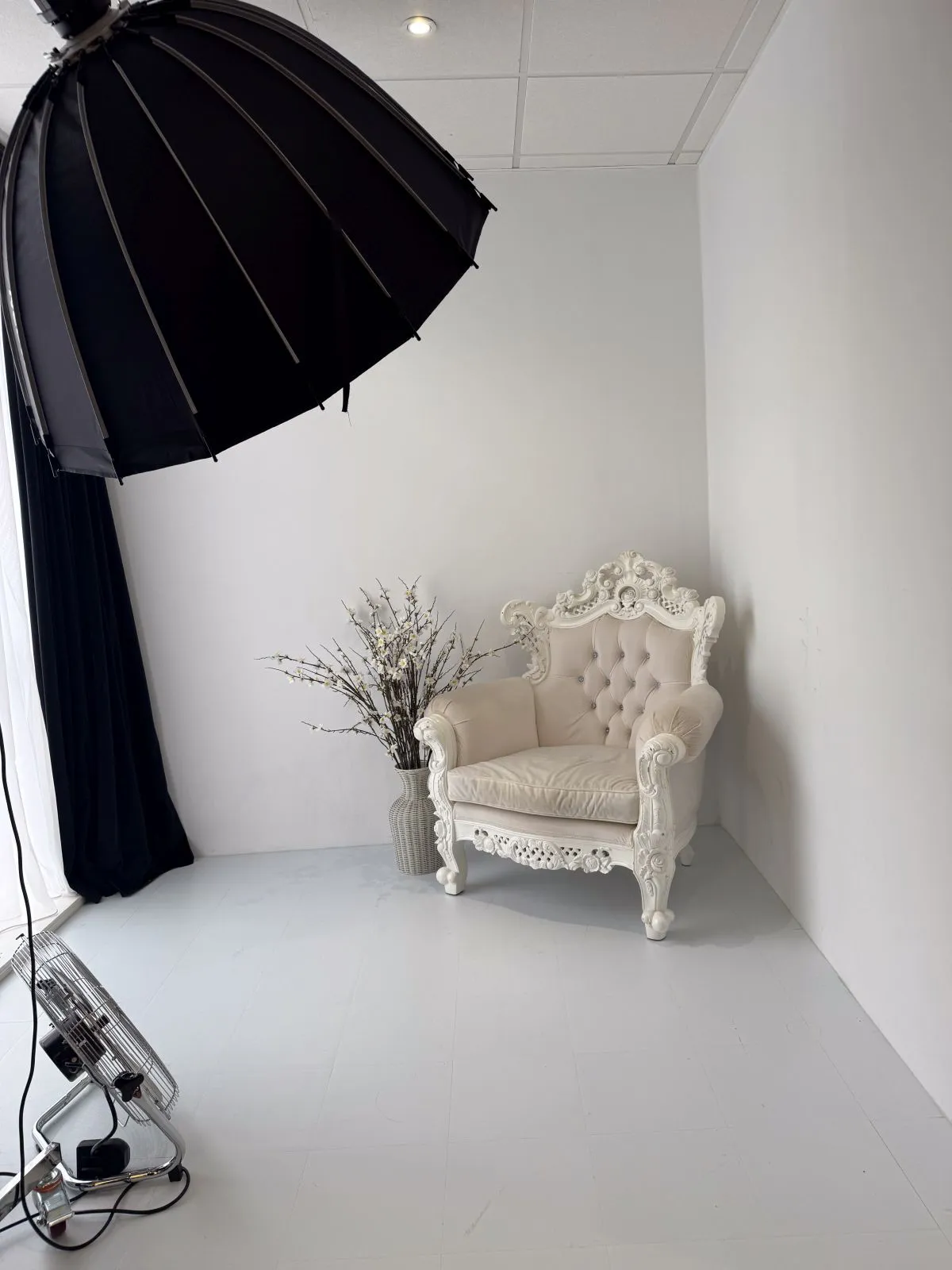 Makeup Products used at the Boudoir Photography Studio Boudoir White room at Photography Studio
